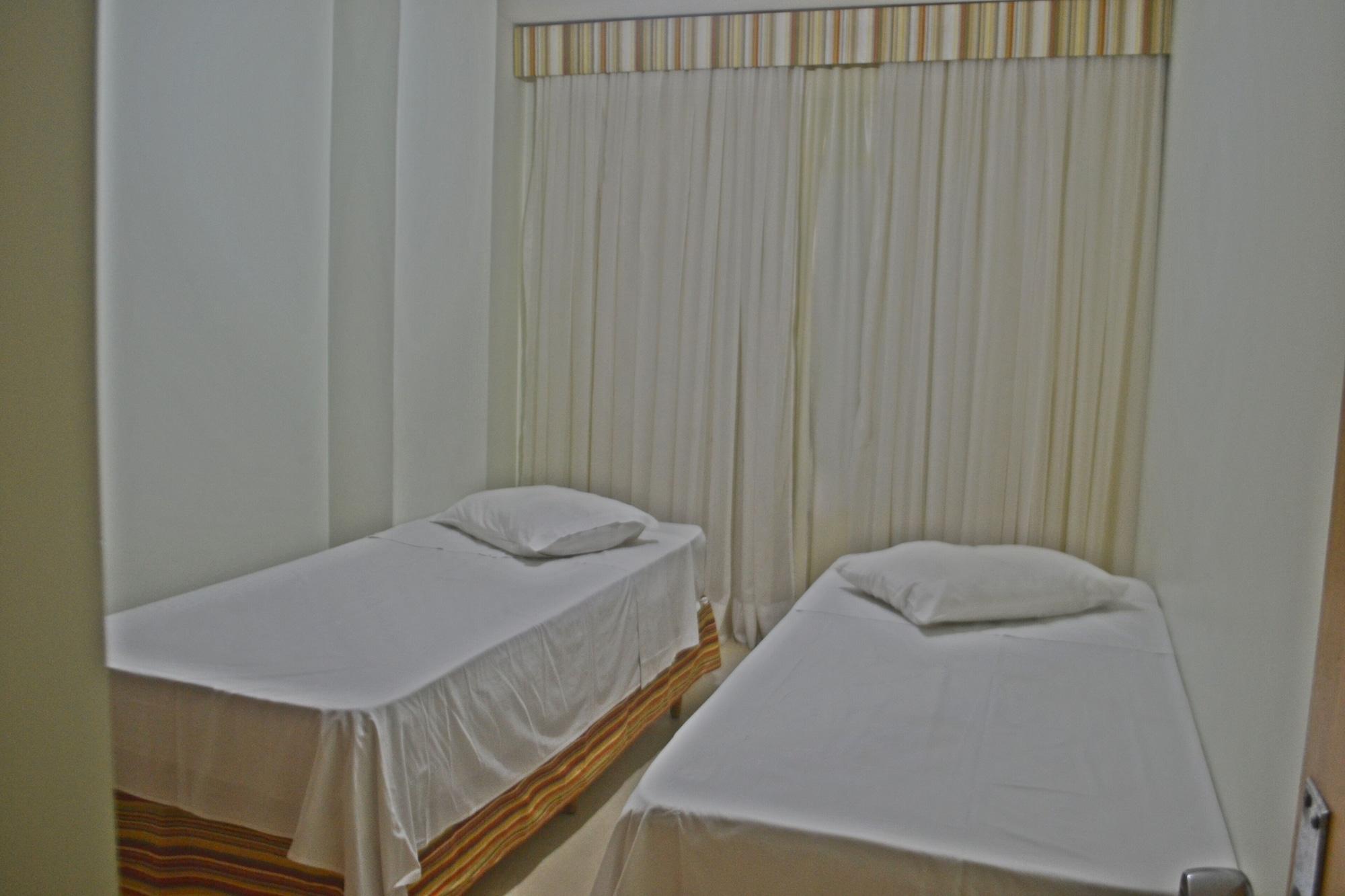 Hotel Ampiezza Curitiba Luaran gambar